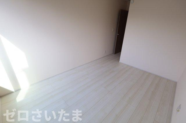 《仲介手数料無料》上尾市二ツ宮1078-2新築一戸建てハートフルタウンの洋室