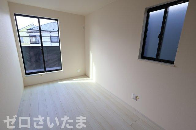 《仲介手数料無料》上尾市二ツ宮1078-2新築一戸建てハートフルタウンの洋室