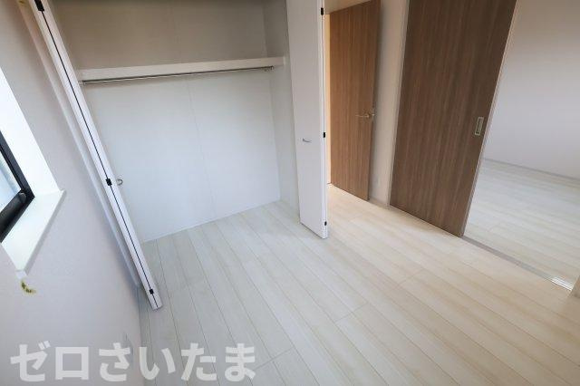 《仲介手数料無料》上尾市二ツ宮1078-2新築一戸建てハートフルタウンの洋室