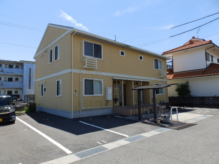 シャンボール B棟のその他共用部分|B棟側駐車場＆駐輪場