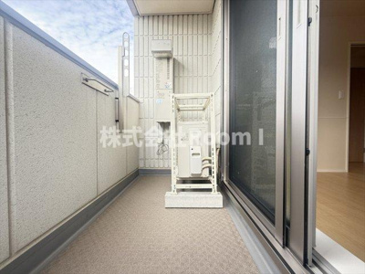 【バルコニー】 | 【ペット共生】メゾン・ド・ヒロ・旭化成ヘーベルメゾンHEBEL HAUS | 暖かな日差しのふりそそぐバルコニー