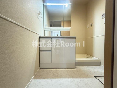 【洗面所】 | 【ペット共生】メゾン・ド・ヒロ・旭化成ヘーベルメゾンHEBEL HAUS | スペースが確保できる洗面所です