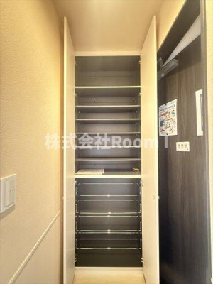 【玄関】 | 【ペット共生】メゾン・ド・ヒロ・旭化成ヘーベルメゾンHEBEL HAUS | シンプルで使いやすい玄関です