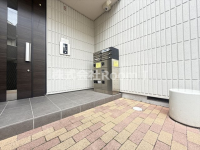 【エントランス】 | 【ペット共生】メゾン・ド・ヒロ・旭化成ヘーベルメゾンHEBEL HAUS | 落ち着いたエントランスです