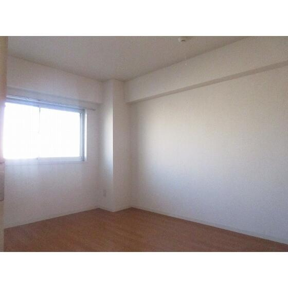 マンション国領の寝室