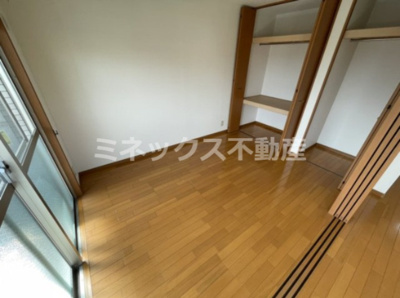 【独立洗面台】 | アンソレイエA | 同タイプのお部屋の写真。現況を優先します。