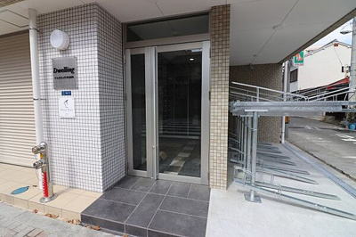 【エントランス】 | ドゥエリングASAHI