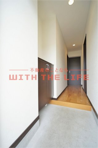 カンファート三潴 【キャッシュバック対象】の玄関|ゆったりとした玄関です