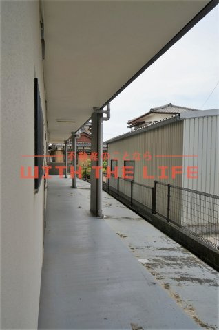 カンファート三潴 【キャッシュバック対象】のエントランス|清潔なエントランスです