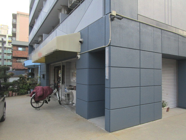 大阪市西成区岸里３丁目の一棟マンション