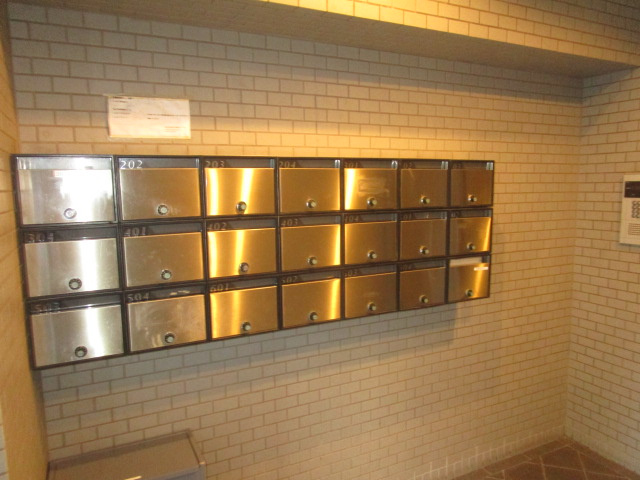 大阪市西成区岸里３丁目の一棟マンションの設備