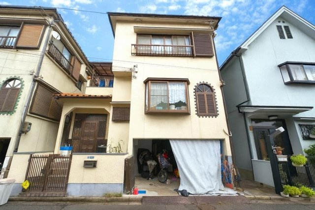 中古戸建　大東市緑が丘2丁目（昭和60年築）の外観