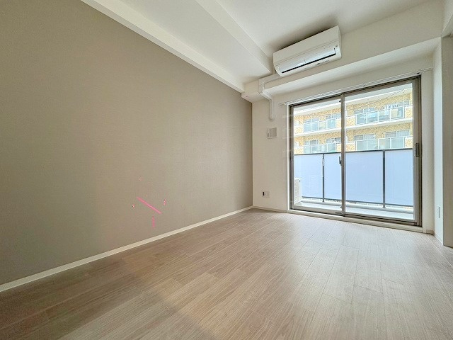 スタンズ新大阪の居間・リビング