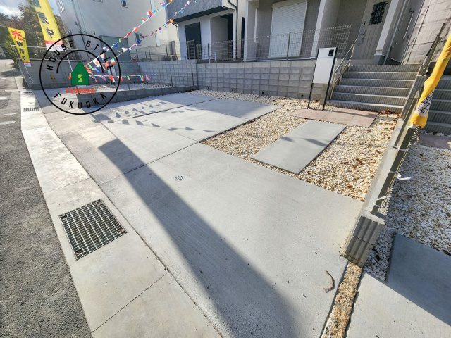 糟屋郡志免町王子2丁目第1-8棟（2号棟）の駐車場|駐車場になります。