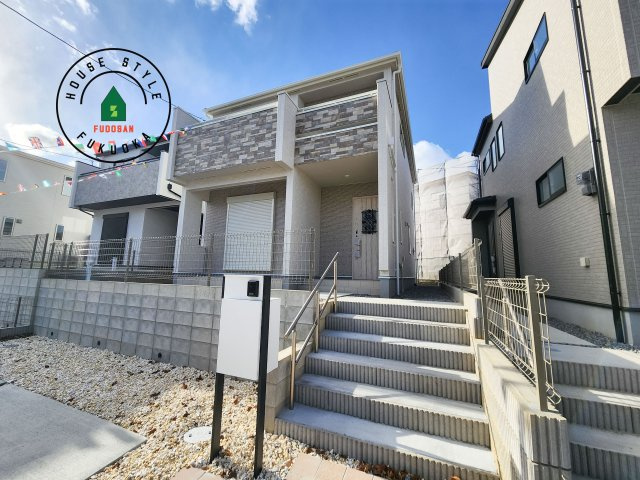 糟屋郡志免町王子2丁目第1-8棟（2号棟）の前面道路含む現地写真|見学の時間などお気軽にお問い合わせ下さい。