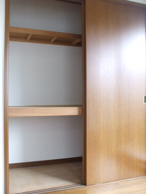 ガーデンコートの収納