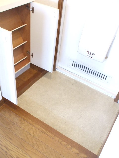 ガーデンコートの玄関