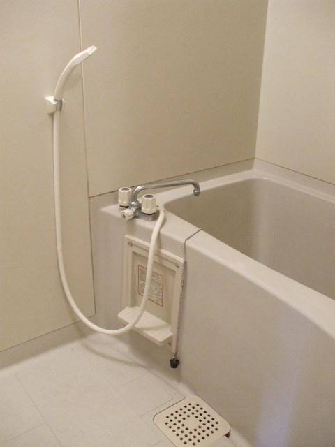 ガーデンコートの浴室