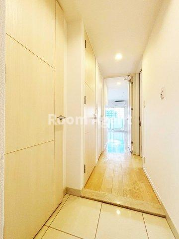 アデグランツ大須の玄関