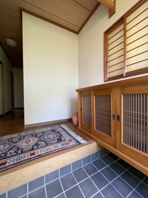 【玄関】 | 仰木の里東５丁目 | ただいまと叫びたくなるような玄関は毎日の行き帰りで使う空間。