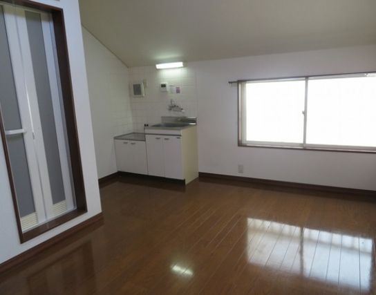 ガーデンテラスＩＮＡの居間・リビング|洋室☆