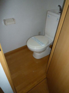 【トイレ】 | エメラルドマンション3 | バストイレ別！