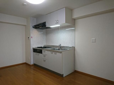 【キッチン】 | ルミエール蓮根