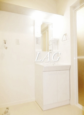 【洗面所】 | Briller Plume（ﾌﾞﾘｴ ﾌﾟﾘｭﾑ） | 洗面台です。