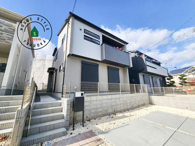 糟屋郡志免町王子2丁目第1-8棟（3号棟）の外観|デザイン性のある外観です。