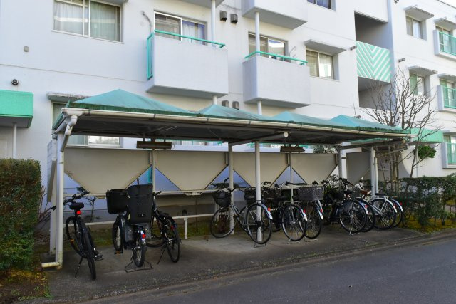 多摩市永山３丁目の中古マンションの駐輪場