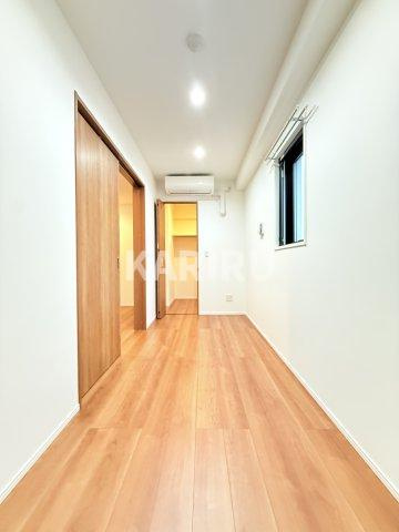 ロイジェント玉川の寝室