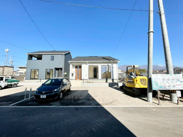 東御市常田第２の前面道路含む現地写真