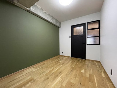 【洋室】 | 大津スカイハイツ | シンプル・イズ・ベストが基本。プレーンな空間を自分好みに。いつまでも快適に暮せる住まいへ。