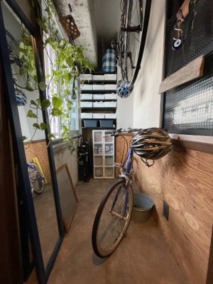 【玄関】 | 大津スカイハイツ | 飾リ過ぎないシンプルな内装と偏り過ぎないデザインで統一しております。