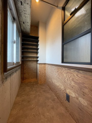 【玄関】 | 大津スカイハイツ | ただいまと叫びたくなるような玄関は毎日の行き帰りで使う空間。