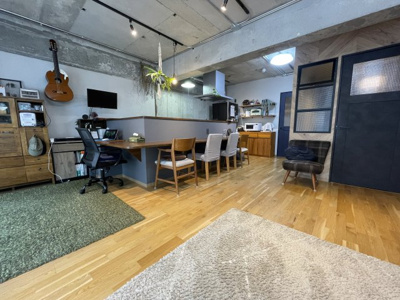 【居間・リビング】 | 大津スカイハイツ | 家族との時間、自分の時間共に大切にできる空間がここにあります。