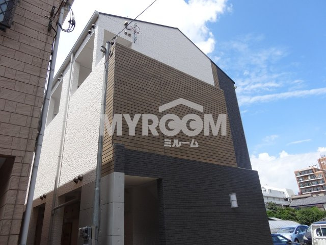 フラット芦花公園のエントランス|エントランス