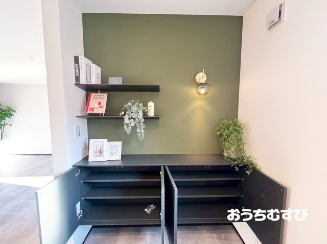 名東区本郷1丁目(残1棟)1号棟の収納