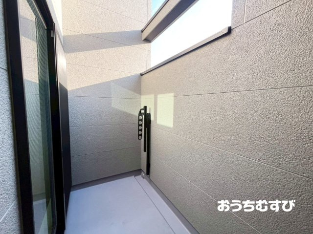 名東区本郷1丁目(残1棟)1号棟のバルコニー