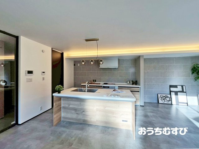 名東区本郷1丁目(残1棟)1号棟の居間・リビング