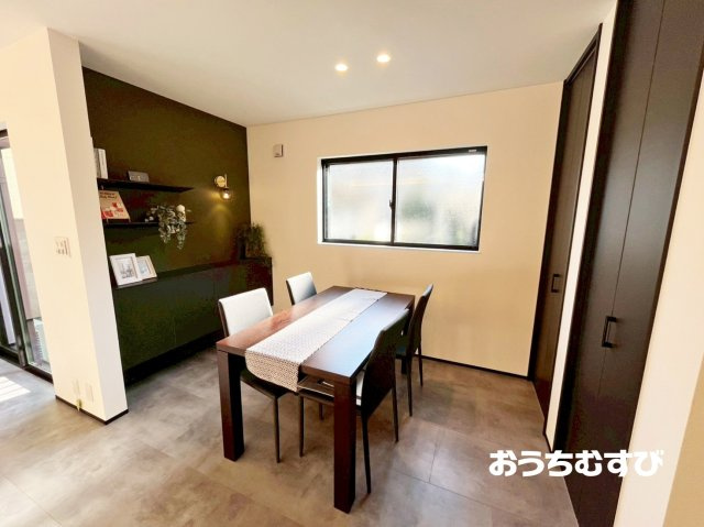 名東区本郷1丁目(残1棟)1号棟の居間・リビング