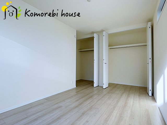 さいたま市西区指扇235番　新築一戸建て　ハートフルタウン　Aの寝室|使い勝手のいい寝室です