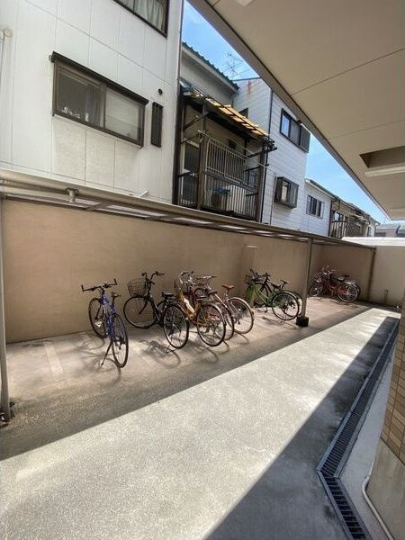 クィーンライフ勝山北