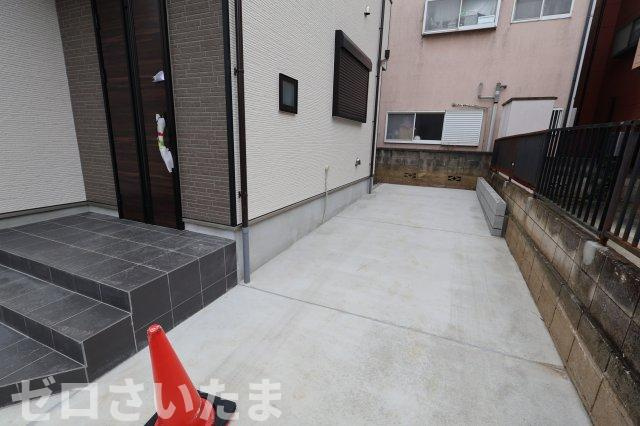 《仲介手数料無料》桜区大字白鍬25-6(全1戸)新築一戸建てハートフルタウンの駐車場