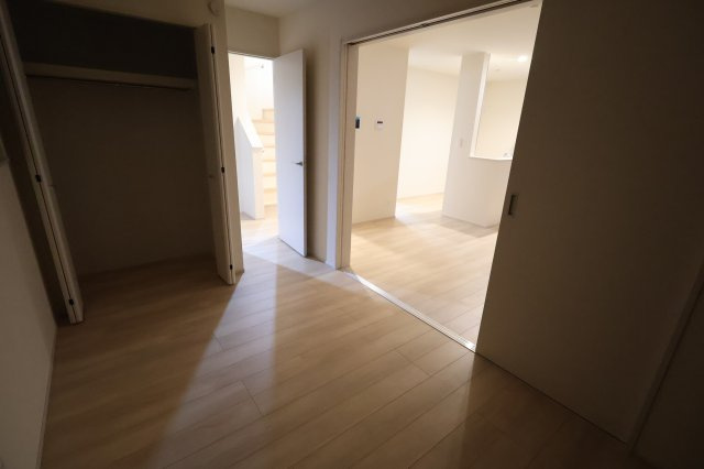 《仲介手数料無料》桜区大字白鍬25-6(全1戸)新築一戸建てハートフルタウンの洋室