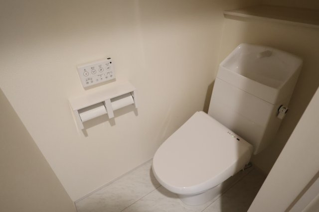 《仲介手数料無料》桜区大字白鍬25-6(全1戸)新築一戸建てハートフルタウンのトイレ