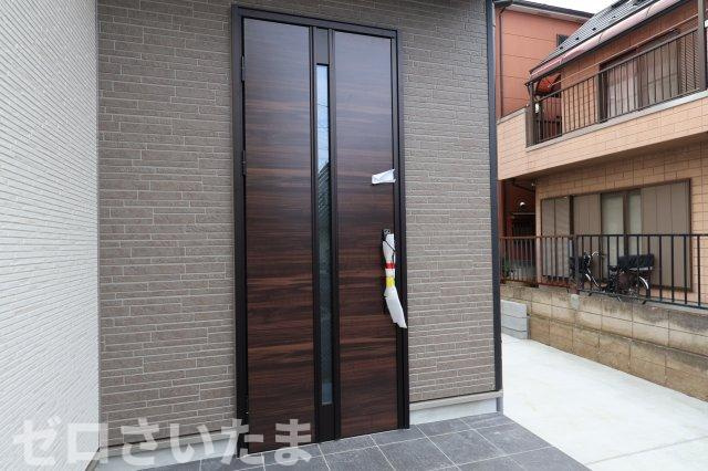 《仲介手数料無料》桜区大字白鍬25-6(全1戸)新築一戸建てハートフルタウンの玄関