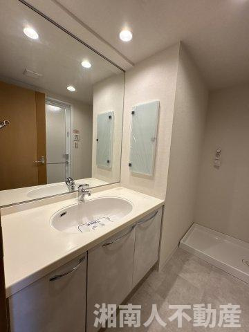 グレイス茅ヶ崎ソレアードの独立洗面台|朝の身支度には欠かせない独立洗面化粧台