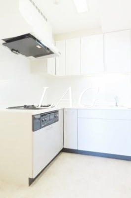 【キッチン】 | ＬａＳａｎｔｅ池田山 | キッチンです。