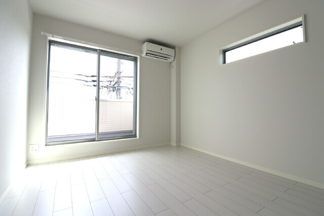 ワコーレヴィアーノ垂水城が山 EASTの居間・リビング